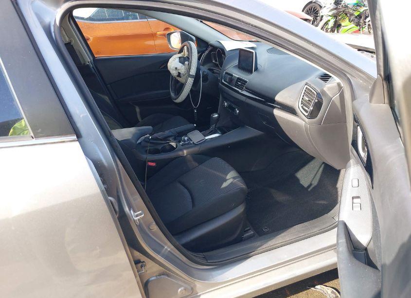 Photo 5 of 2014 Mazda Mazda3 I TOURING (VIN JM1BM1V76E1107399)