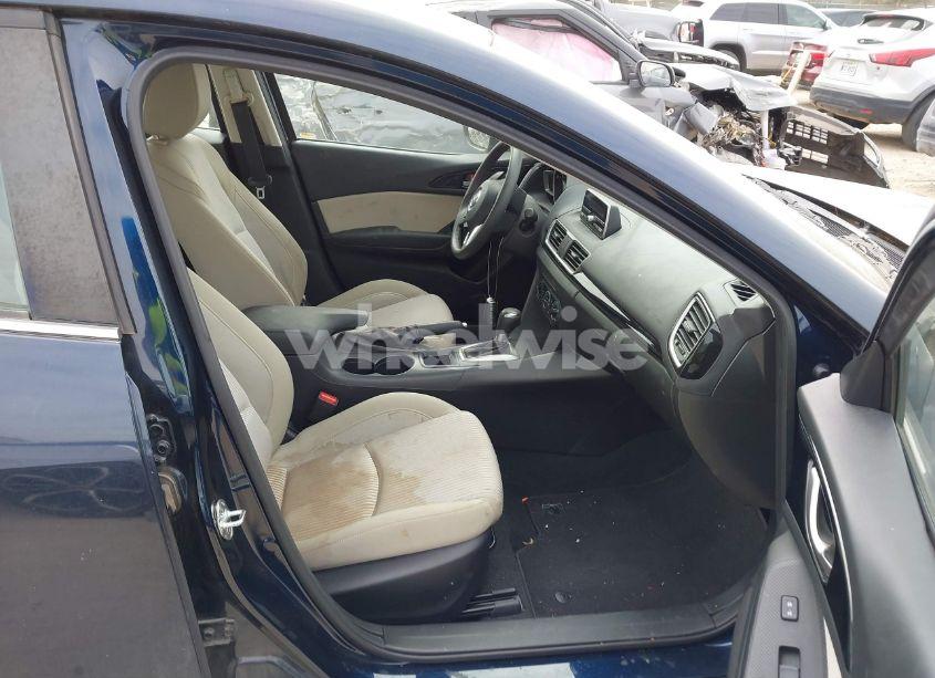 Photo 5 of 2014 Mazda Mazda3 I TOURING (VIN JM1BM1V76E1113185)