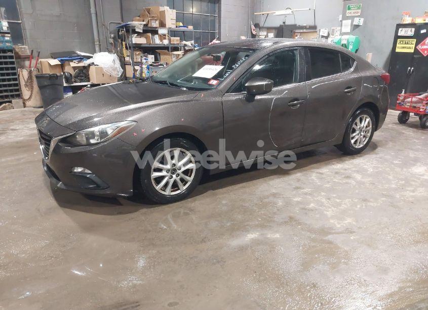 Photo 2 of 2014 Mazda Mazda3 I TOURING (VIN JM1BM1V76E1122808)