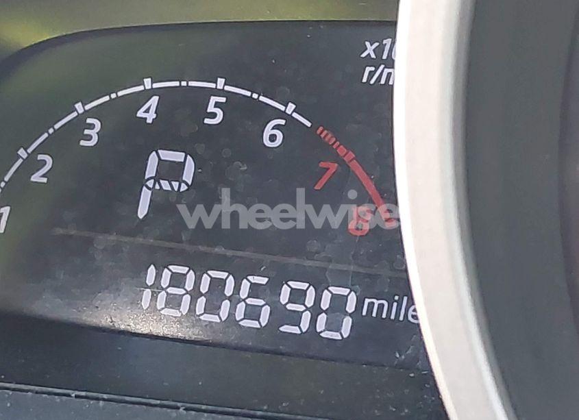 Photo 15 of 2014 Mazda Mazda3 I TOURING (VIN JM1BM1V76E1137986)