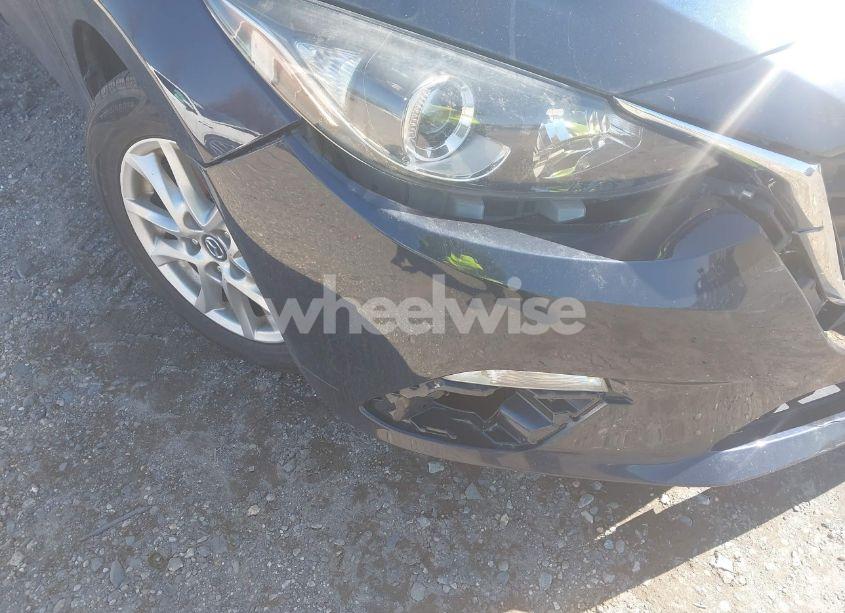 Photo 21 of 2014 Mazda Mazda3 I TOURING (VIN JM1BM1V76E1137986)