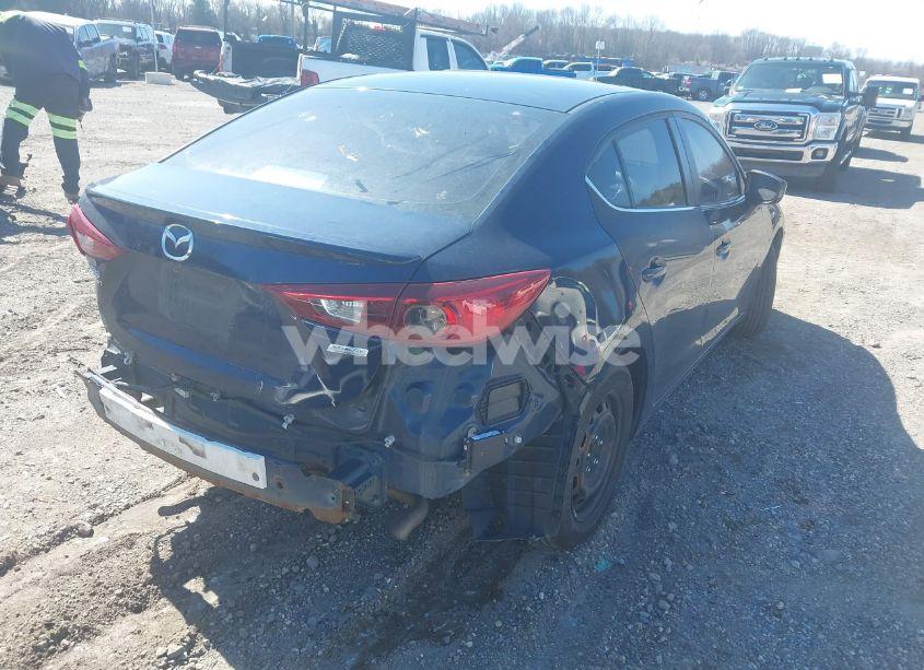 Photo 4 of 2014 Mazda Mazda3 I TOURING (VIN JM1BM1V76E1137986)