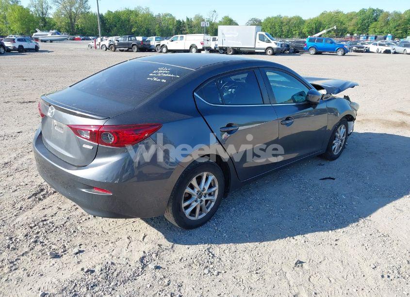 Photo 4 of 2015 Mazda Mazda3 I TOURING (VIN JM1BM1V76F1218651)