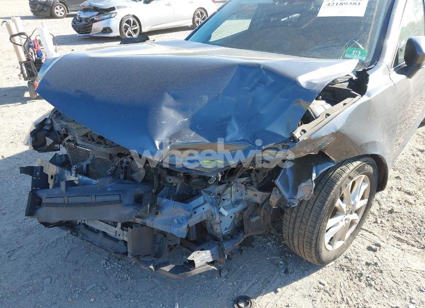 Photo 6 of 2015 Mazda Mazda3 I TOURING (VIN JM1BM1V76F1218651)