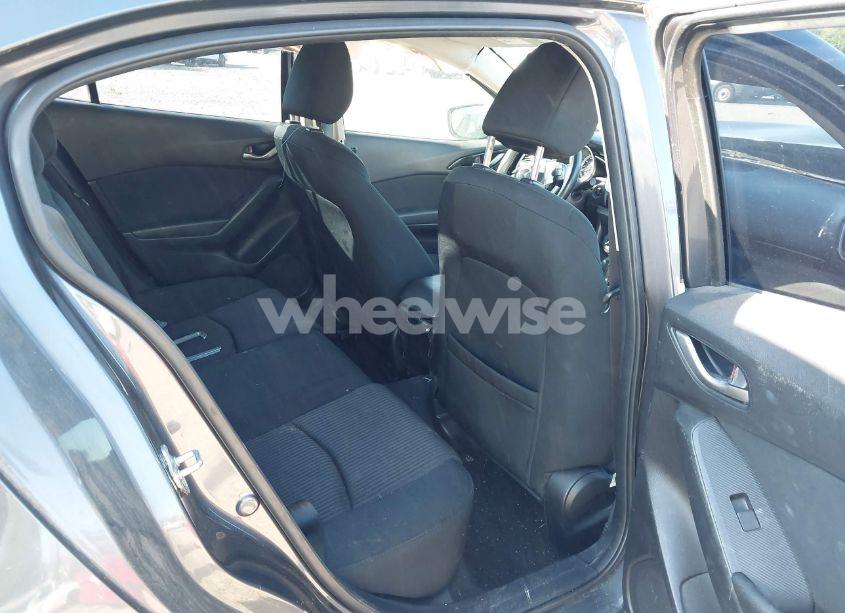 Photo 8 of 2015 Mazda Mazda3 I TOURING (VIN JM1BM1V76F1218651)