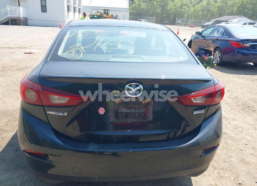 Photo 16 of 2016 Mazda Mazda3 I TOURING (VIN JM1BM1V76G1290323)