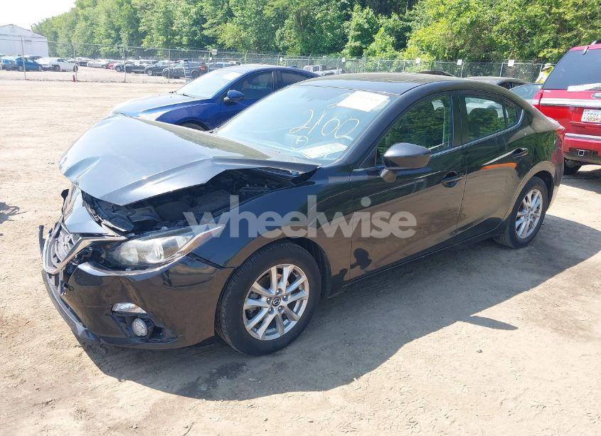 Photo 2 of 2016 Mazda Mazda3 I TOURING (VIN JM1BM1V76G1290323)