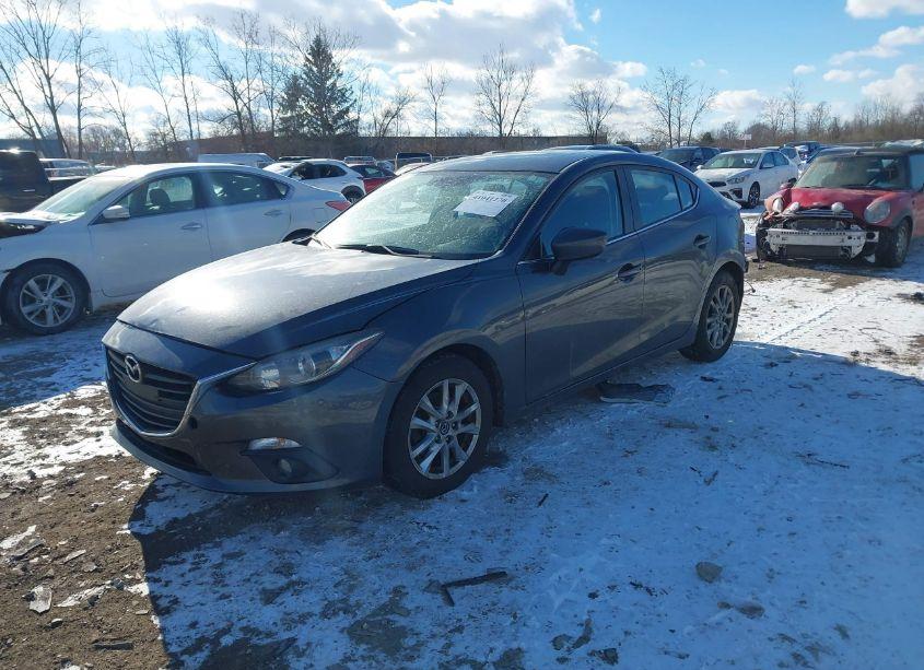 Photo 2 of 2016 Mazda Mazda3 I TOURING (VIN JM1BM1V76G1316791)