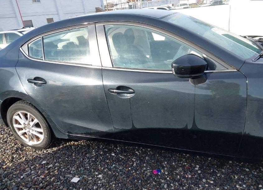 Photo 13 of 2014 Mazda Mazda3 I TOURING (VIN JM1BM1V77E1105578)