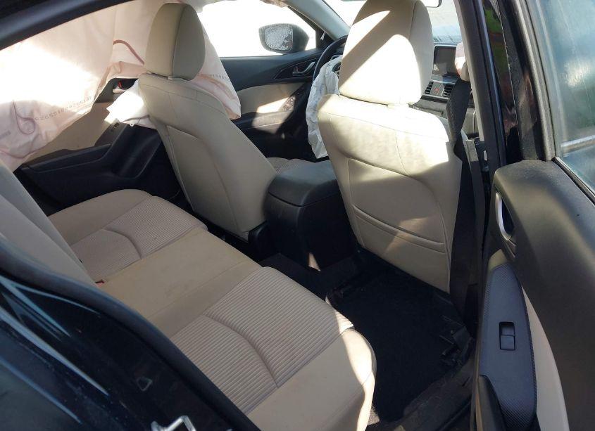 Photo 8 of 2014 Mazda Mazda3 I TOURING (VIN JM1BM1V77E1105578)