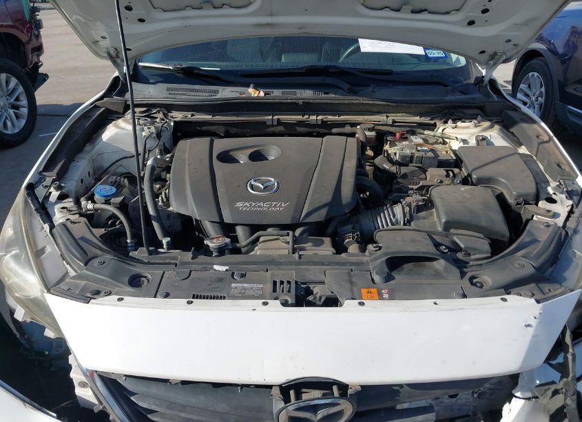 Photo 10 of 2014 Mazda Mazda3 I TOURING (VIN JM1BM1V77E1107184)