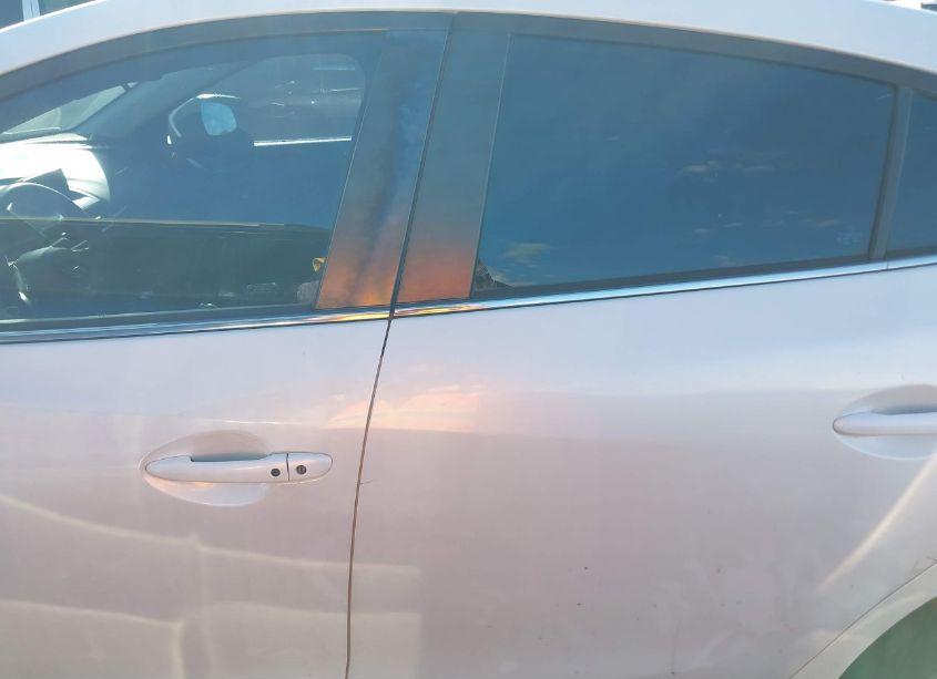 Photo 14 of 2014 Mazda Mazda3 I TOURING (VIN JM1BM1V77E1107184)