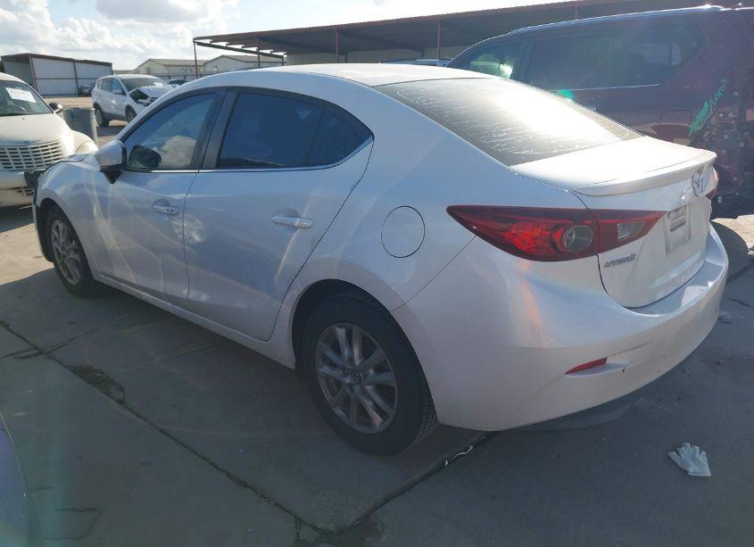 Photo 3 of 2014 Mazda Mazda3 I TOURING (VIN JM1BM1V77E1107184)