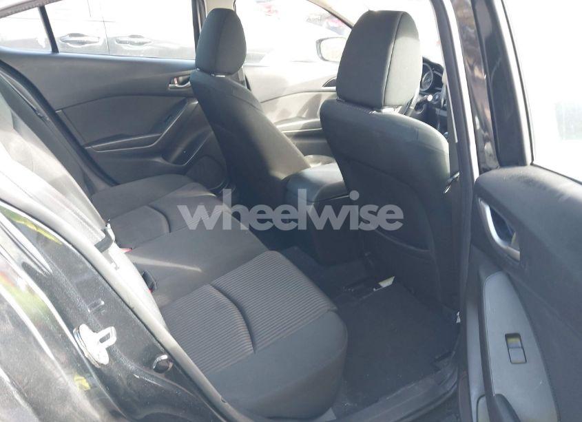 Photo 8 of 2014 Mazda Mazda3 I TOURING (VIN JM1BM1V77E1115009)