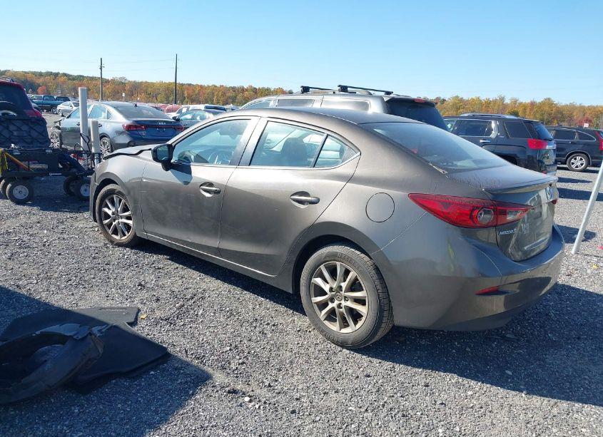 Photo 3 of 2014 Mazda Mazda3 (VIN JM1BM1V77E1134370)