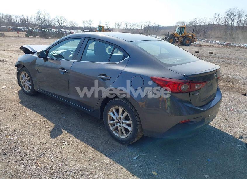 Photo 3 of 2015 Mazda Mazda3 I TOURING (VIN JM1BM1V77F1267471)