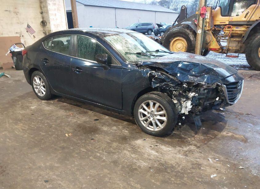 2014 Mazda Mazda3 I TOURING (VIN JM1BM1V79E1192321) main photo