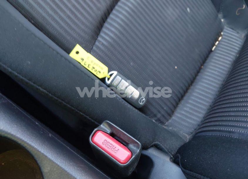 Photo 11 of 2014 Mazda Mazda3 I TOURING (VIN JM1BM1V7XE1108054)