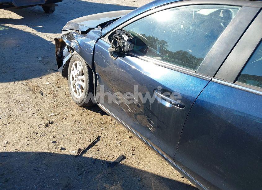 Photo 12 of 2014 Mazda Mazda3 I TOURING (VIN JM1BM1V7XE1108054)