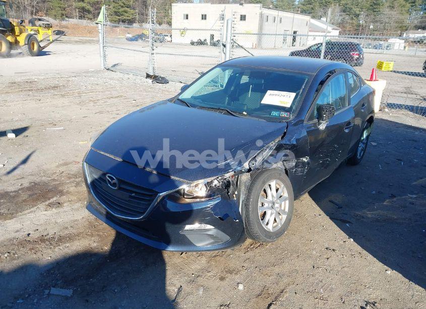 Photo 2 of 2014 Mazda Mazda3 I TOURING (VIN JM1BM1V7XE1108054)