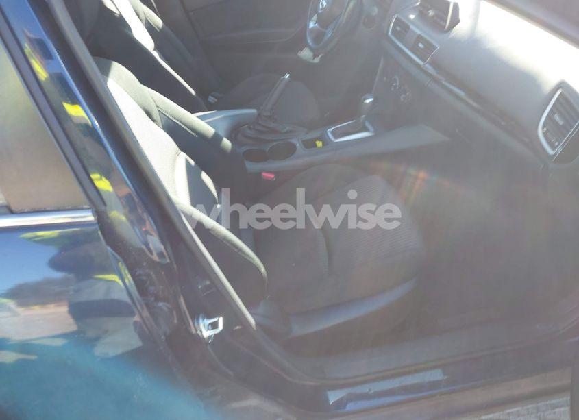 Photo 5 of 2014 Mazda Mazda3 I TOURING (VIN JM1BM1V7XE1108054)