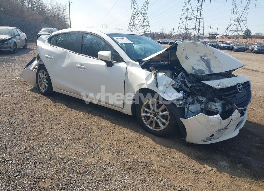 2014 Mazda Mazda3 I TOURING (VIN JM1BM1V7XE1184874) main photo