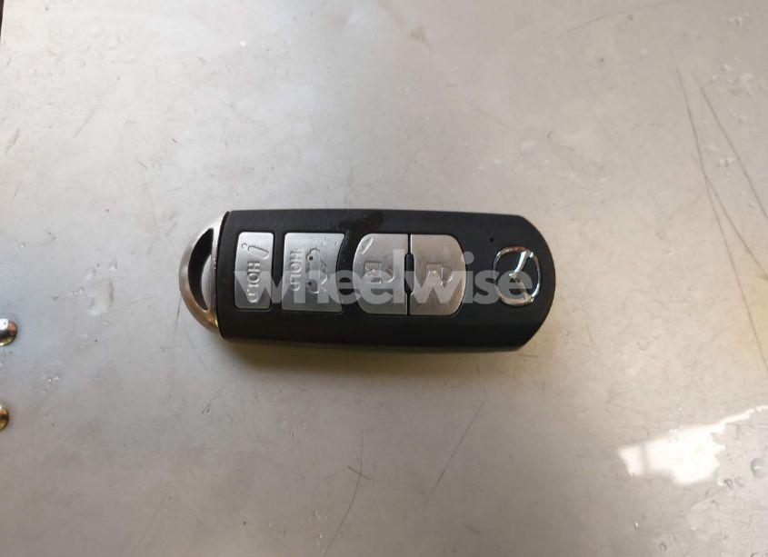 Photo 11 of 2014 Mazda Mazda3 S GRAND TOURING (VIN JM1BM1W31E1182703)