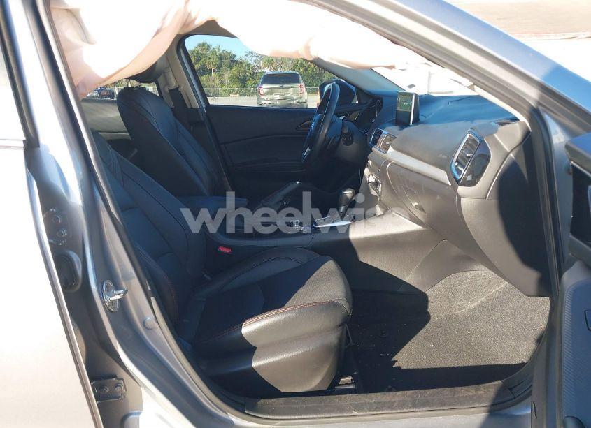 Photo 5 of 2014 Mazda Mazda3 S GRAND TOURING (VIN JM1BM1W32E1150486)