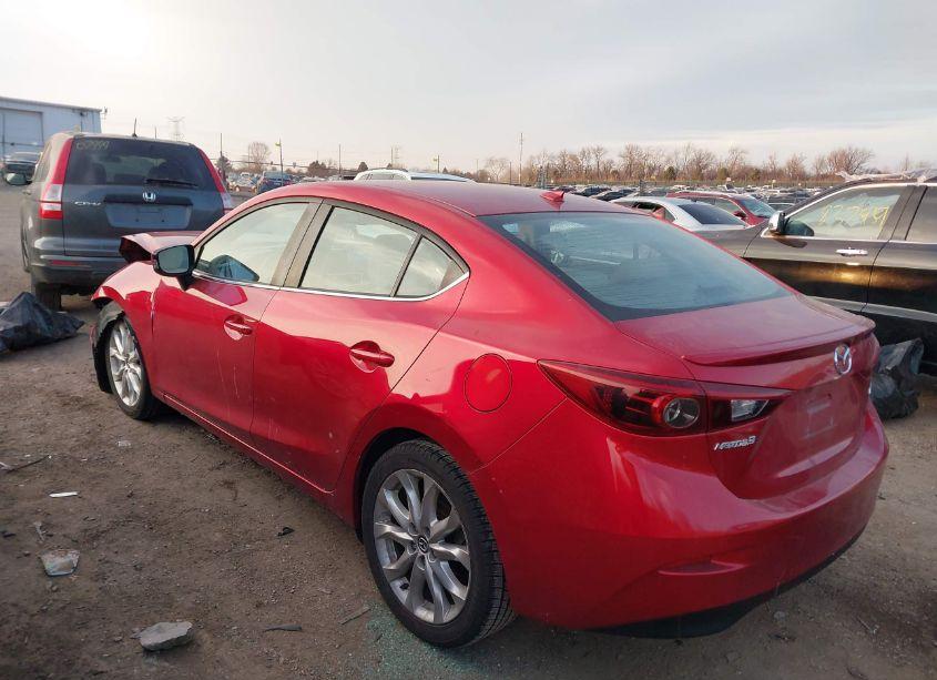 Photo 3 of 2014 Mazda Mazda3 S GRAND TOURING (VIN JM1BM1W35E1122102)