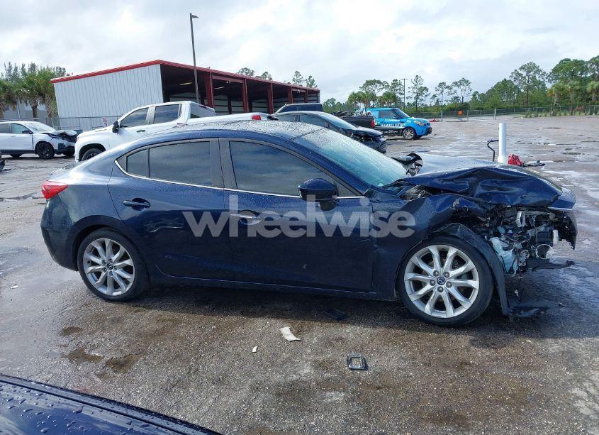 Photo 13 of 2015 Mazda Mazda3 S GRAND TOURING (VIN JM1BM1W35F1238188)
