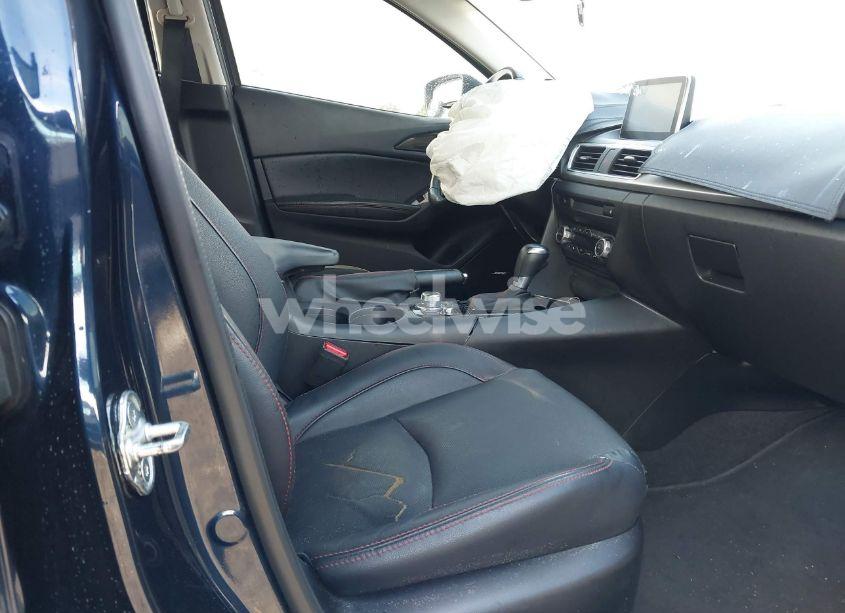 Photo 5 of 2015 Mazda Mazda3 S GRAND TOURING (VIN JM1BM1W35F1238188)