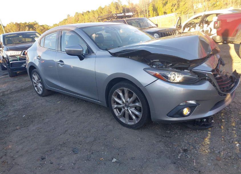 2015 Mazda Mazda3 S GRAND TOURING (VIN JM1BM1W37F1254943) main photo