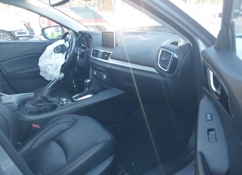 Photo 5 of 2015 Mazda Mazda3 S GRAND TOURING (VIN JM1BM1W37F1254943)