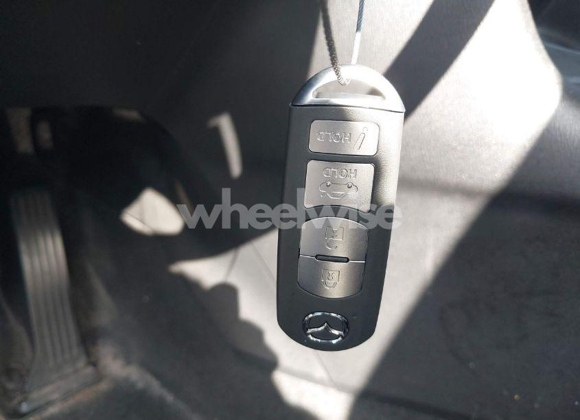 Photo 11 of 2014 Mazda Mazda3 S GRAND TOURING (VIN JM1BM1W3XE1136335)