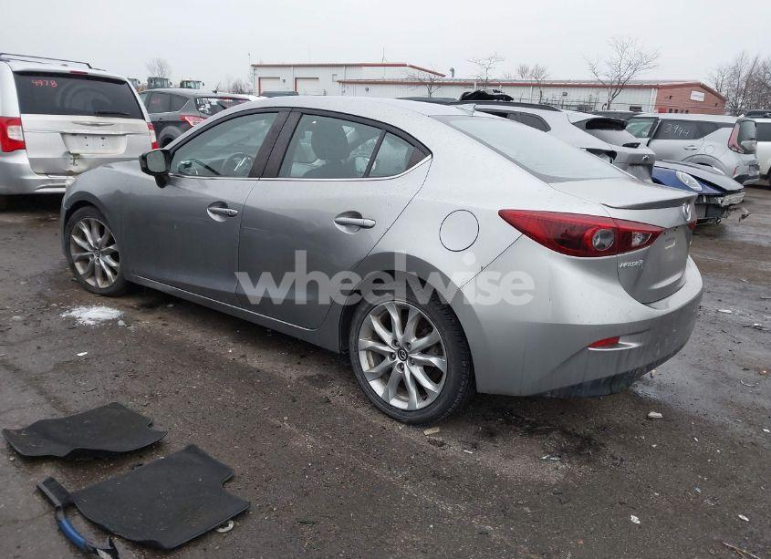 Photo 3 of 2014 Mazda Mazda3 S GRAND TOURING (VIN JM1BM1W3XE1202222)