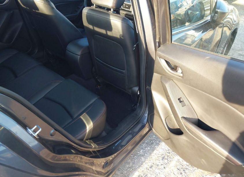 Photo 8 of 2014 Mazda Mazda3 I GRAND TOURING (VIN JM1BM1W70E1150148)