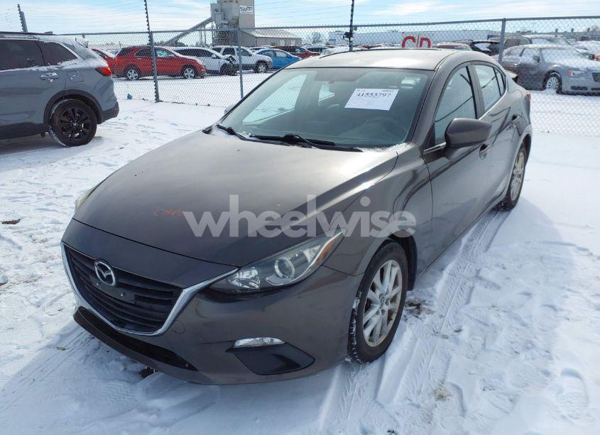 Photo 2 of 2014 Mazda Mazda3 I GRAND TOURING (VIN JM1BM1W72E1112887)