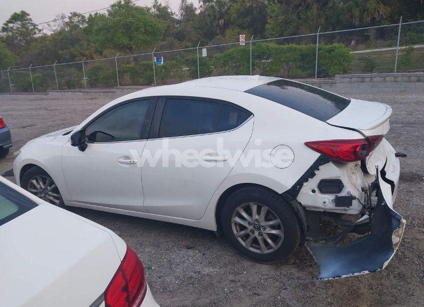 Photo 14 of 2014 Mazda Mazda3 I GRAND TOURING (VIN JM1BM1W72E1122173)