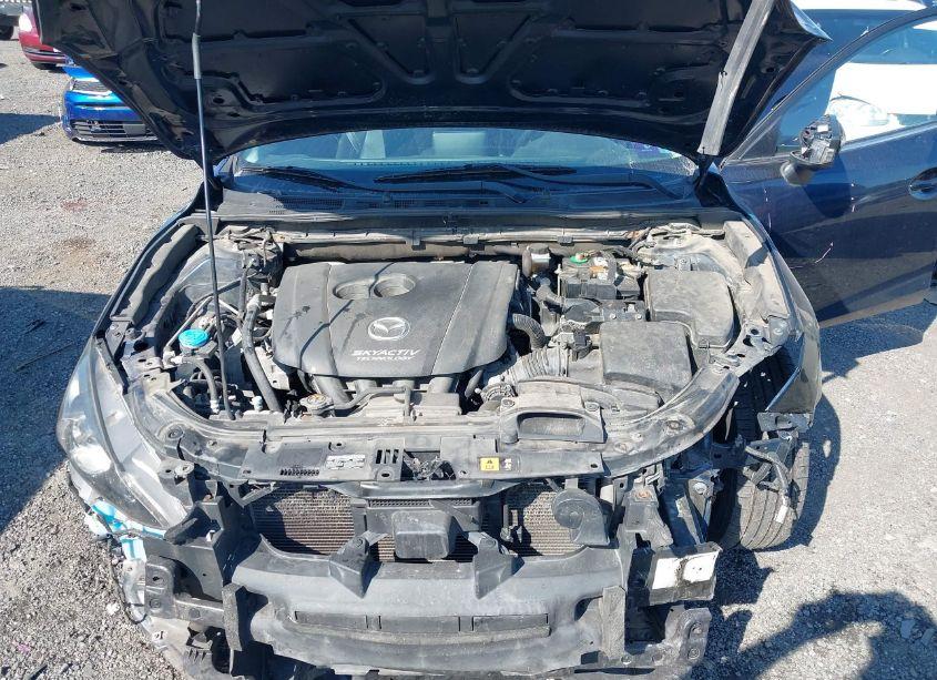 Photo 10 of 2014 Mazda Mazda3 I GRAND TOURING (VIN JM1BM1W72E1155075)