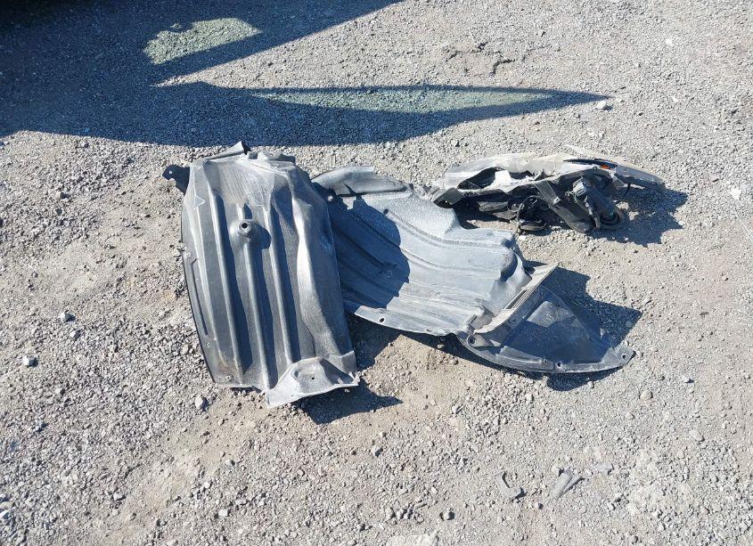 Photo 12 of 2014 Mazda Mazda3 I GRAND TOURING (VIN JM1BM1W72E1155075)