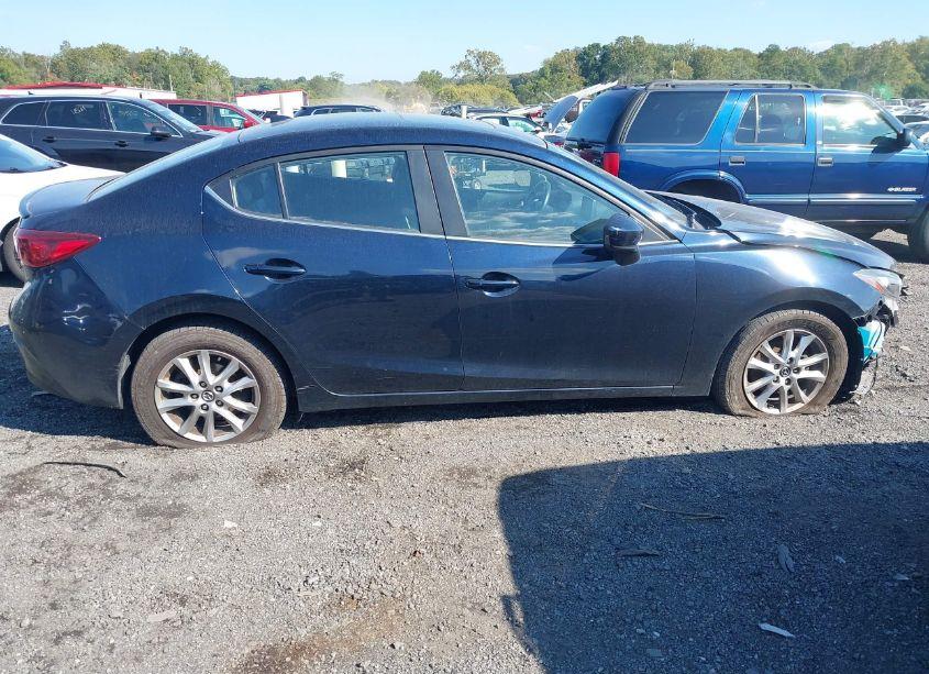 Photo 14 of 2014 Mazda Mazda3 I GRAND TOURING (VIN JM1BM1W72E1155075)