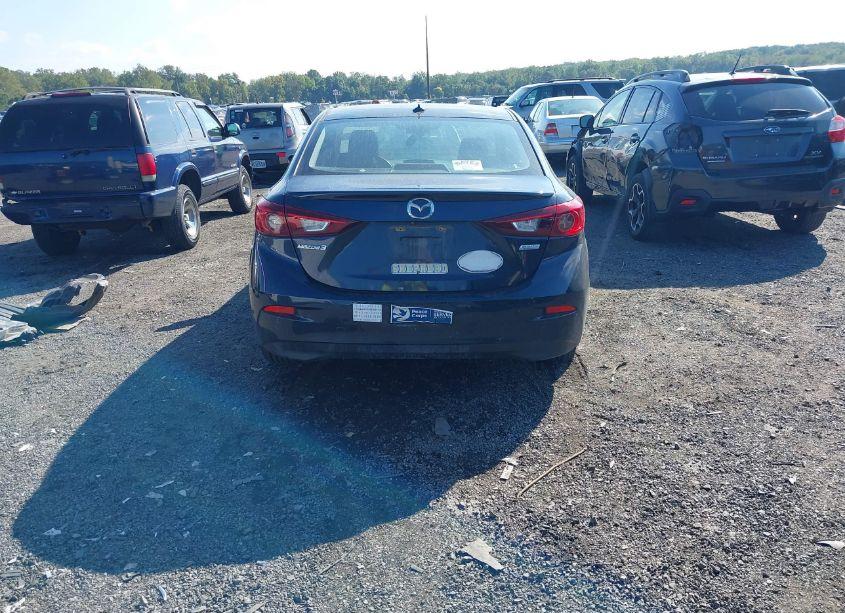 Photo 17 of 2014 Mazda Mazda3 I GRAND TOURING (VIN JM1BM1W72E1155075)