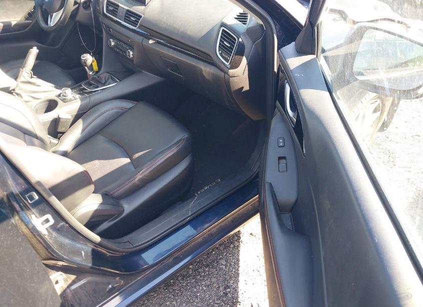 Photo 5 of 2014 Mazda Mazda3 I GRAND TOURING (VIN JM1BM1W72E1155075)