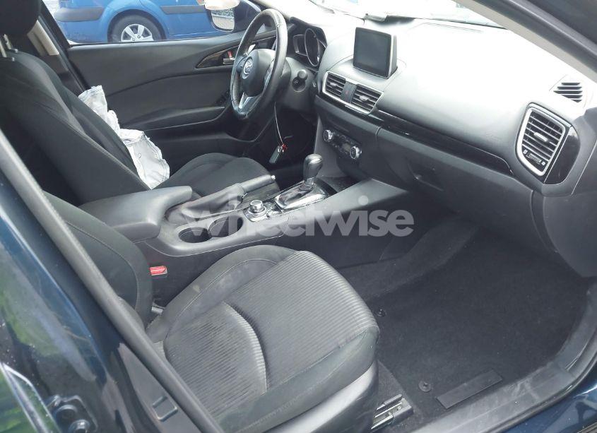 Photo 5 of 2016 Mazda Mazda3 I TOURING (VIN JM1BM1W72G1320173)