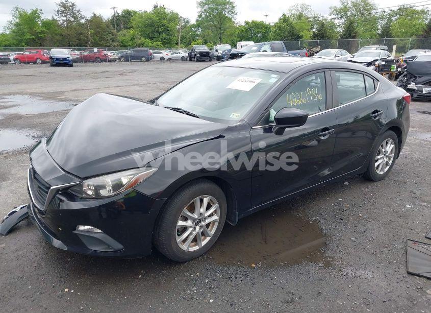 Photo 2 of 2014 Mazda Mazda3 I GRAND TOURING (VIN JM1BM1W74E1137709)