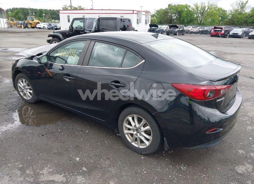 Photo 3 of 2014 Mazda Mazda3 I GRAND TOURING (VIN JM1BM1W74E1137709)