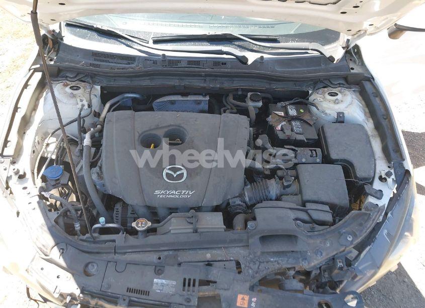 Photo 10 of 2014 Mazda Mazda3 I GRAND TOURING (VIN JM1BM1W77E1143763)