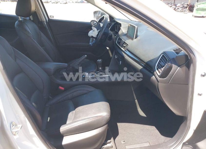 Photo 5 of 2014 Mazda Mazda3 I GRAND TOURING (VIN JM1BM1W77E1143763)