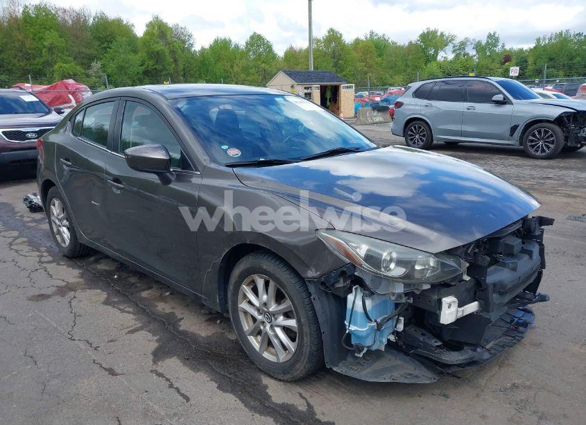 2014 Mazda Mazda3 I GRAND TOURING (VIN JM1BM1W7XE1163277) main photo