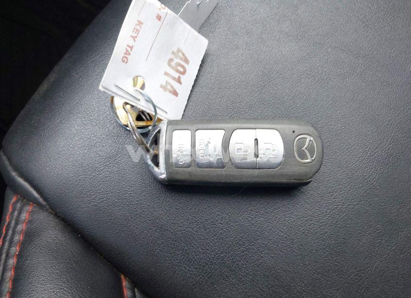 Photo 11 of 2014 Mazda Mazda3 I GRAND TOURING (VIN JM1BM1W7XE1163277)